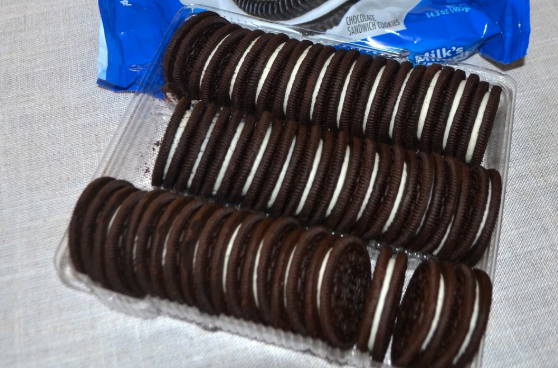 Plastics Industry Notes NLPC’s Upcoming Proposal for Oreo Maker